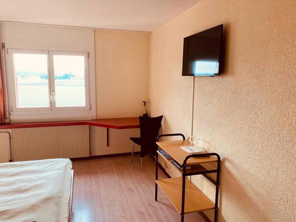 Hotel Lyssach 2* Lyssach